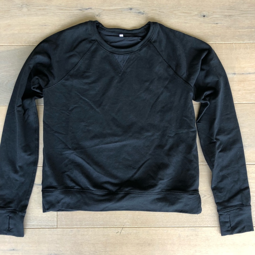 Lululemon sweatshirt